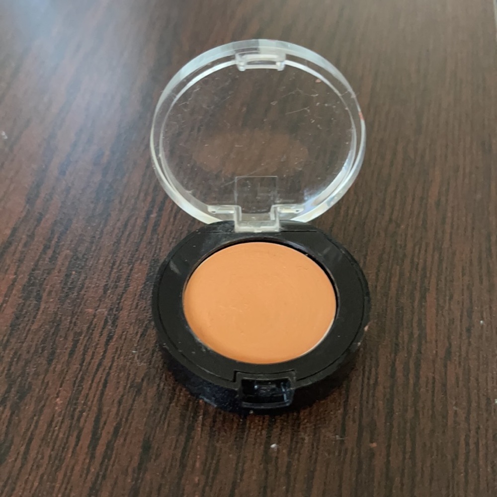 BOBBI BROWN Eye corrector
